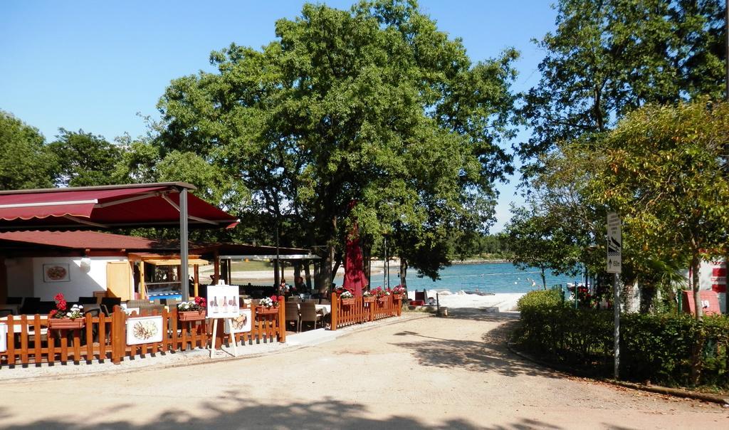 Easyatent Safari Tent Bijela Uvala Ferienpark 4*